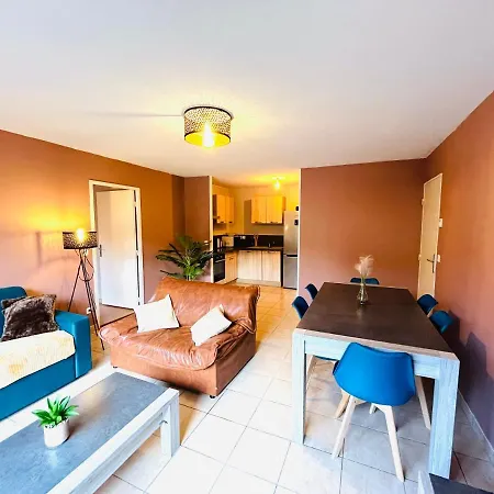*le Golden Blue* Magnifique T3 A 5min Du Centre Avec Parking Gratuit Apartment Bellegarde-sur-Valserine