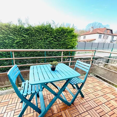 *le Golden Blue* Magnifique T3 A 5min Du Centre Avec Parking Gratuit *