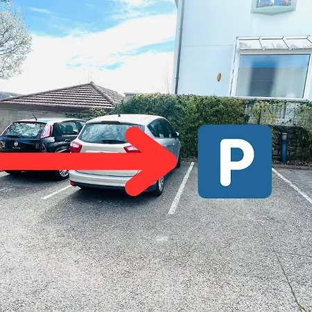 *le Golden Blue* Magnifique T3 A 5min Du Centre Avec Parking Gratuit *